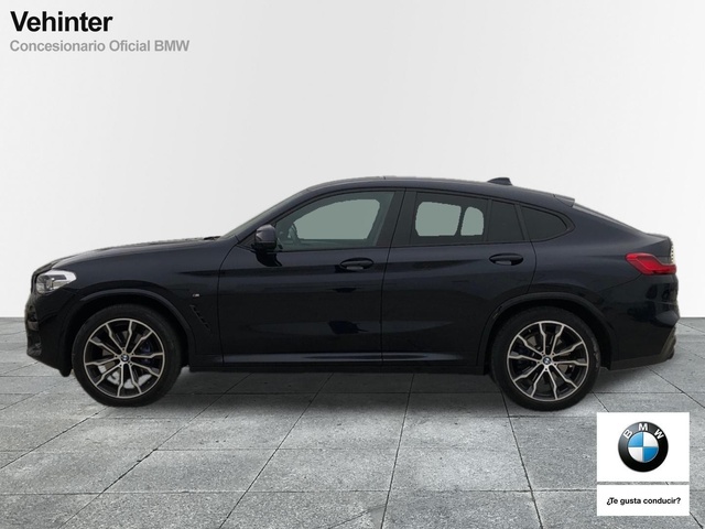 BMW X4 xDrive30i color Negro. Año 2020. 185KW(252CV). Gasolina. En concesionario Momentum S.A. de Madrid