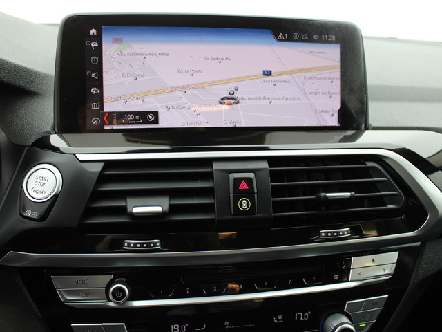 BMW X4 xDrive20d color Negro. Año 2019. 140KW(190CV). Diésel. En concesionario Augusta Aragon S.A. de Zaragoza