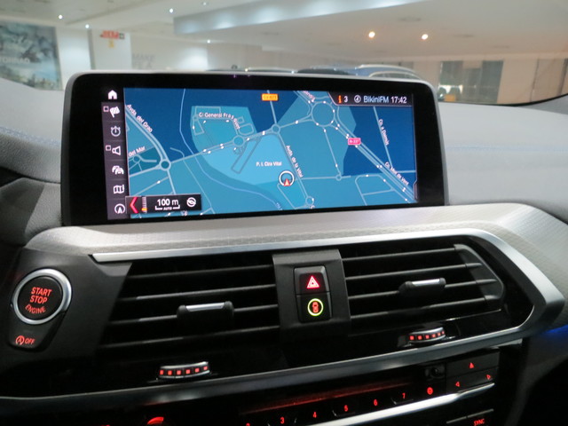 BMW X4 xDrive30i color Blanco. Año 2019. 185KW(252CV). Gasolina. En concesionario GANDIA Automoviles Fersan, S.A. de Valencia