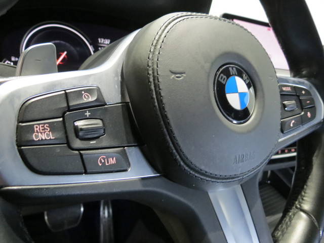 BMW X4 xDrive30i color Blanco. Año 2019. 185KW(252CV). Gasolina. En concesionario GANDIA Automoviles Fersan, S.A. de Valencia