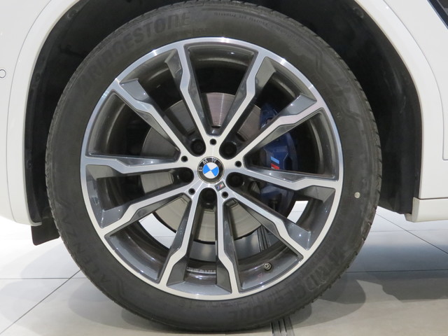 BMW X4 xDrive30i color Blanco. Año 2019. 185KW(252CV). Gasolina. En concesionario GANDIA Automoviles Fersan, S.A. de Valencia