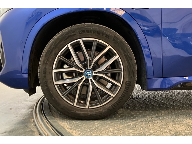 BMW X1 xDrive25e color Azul. Año 2023. 180KW(245CV). Híbrido Electro/Gasolina. En concesionario Proa Premium Palma de Baleares