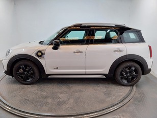 Fotos de MINI Countryman Cooper S E ALL4 162 kW (220 CV)