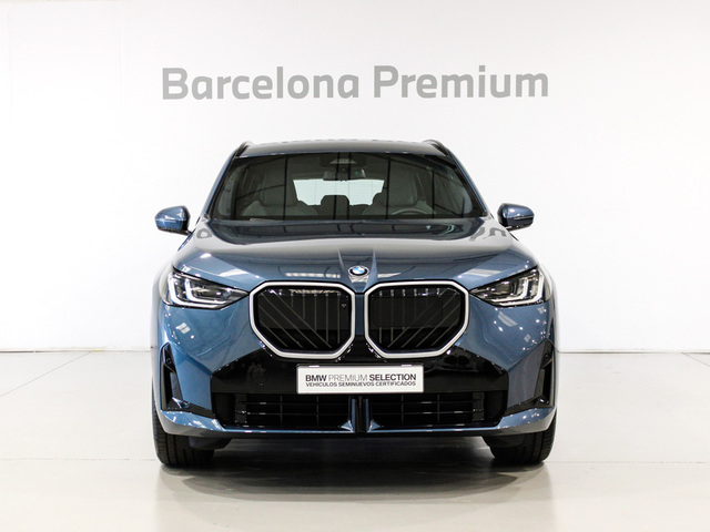 BMW X3 xDrive20d color Azul. Año 2024. 145KW(197CV). Diésel. En concesionario Barcelona Premium -- GRAN VIA de Barcelona