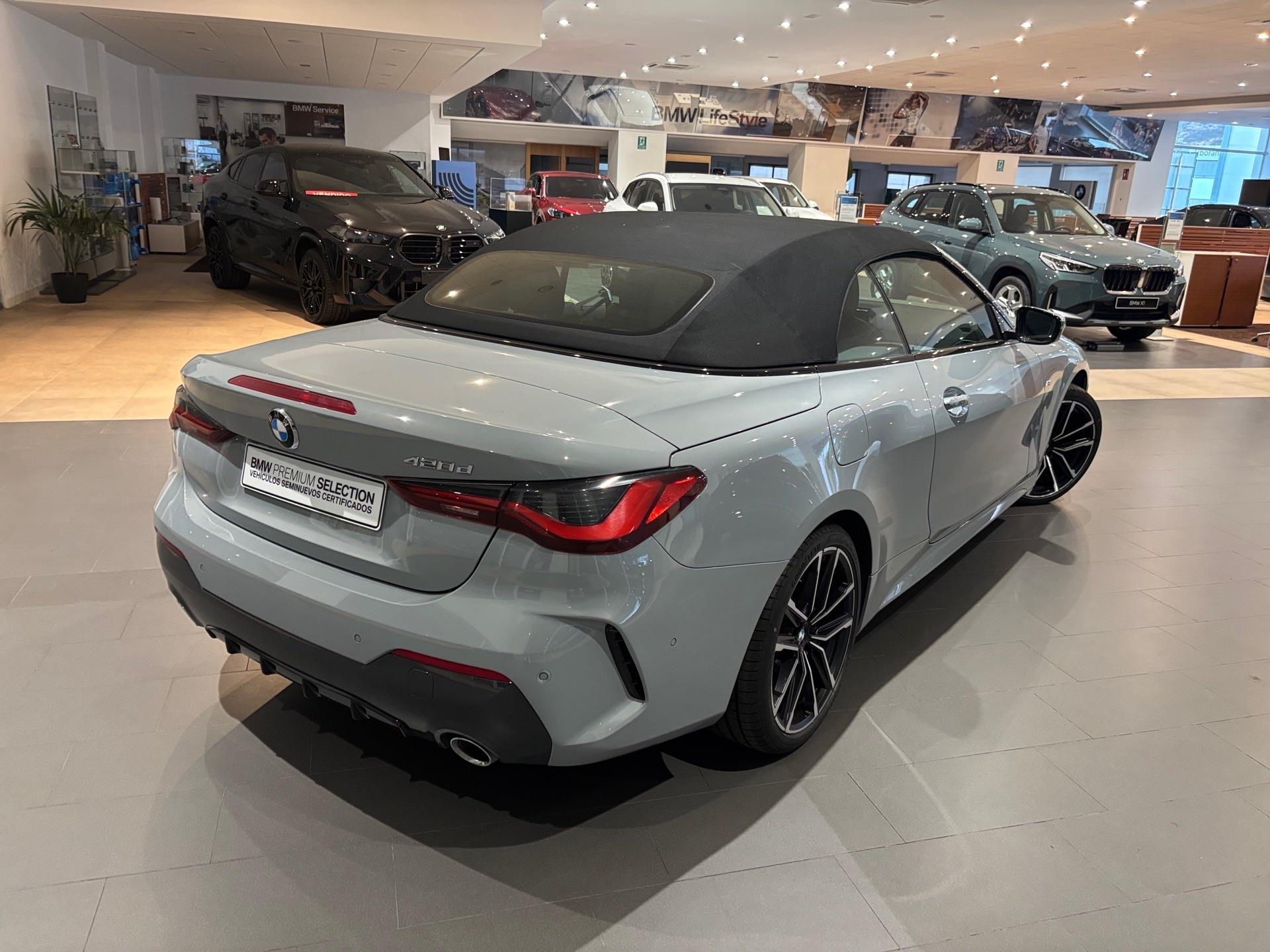 BMW Serie 4 420d Cabrio color Gris. Año 2024. 140KW(190CV). Diésel. En concesionario Automotor Premium Velázquez - Málaga de Málaga