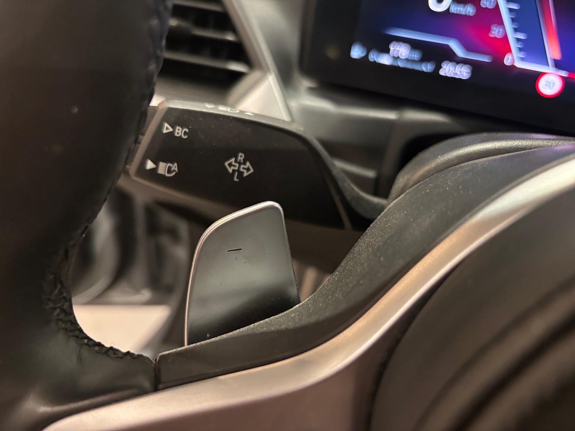 BMW Serie 4 420d Cabrio color Gris. Año 2024. 140KW(190CV). Diésel. En concesionario Automotor Premium Velázquez - Málaga de Málaga