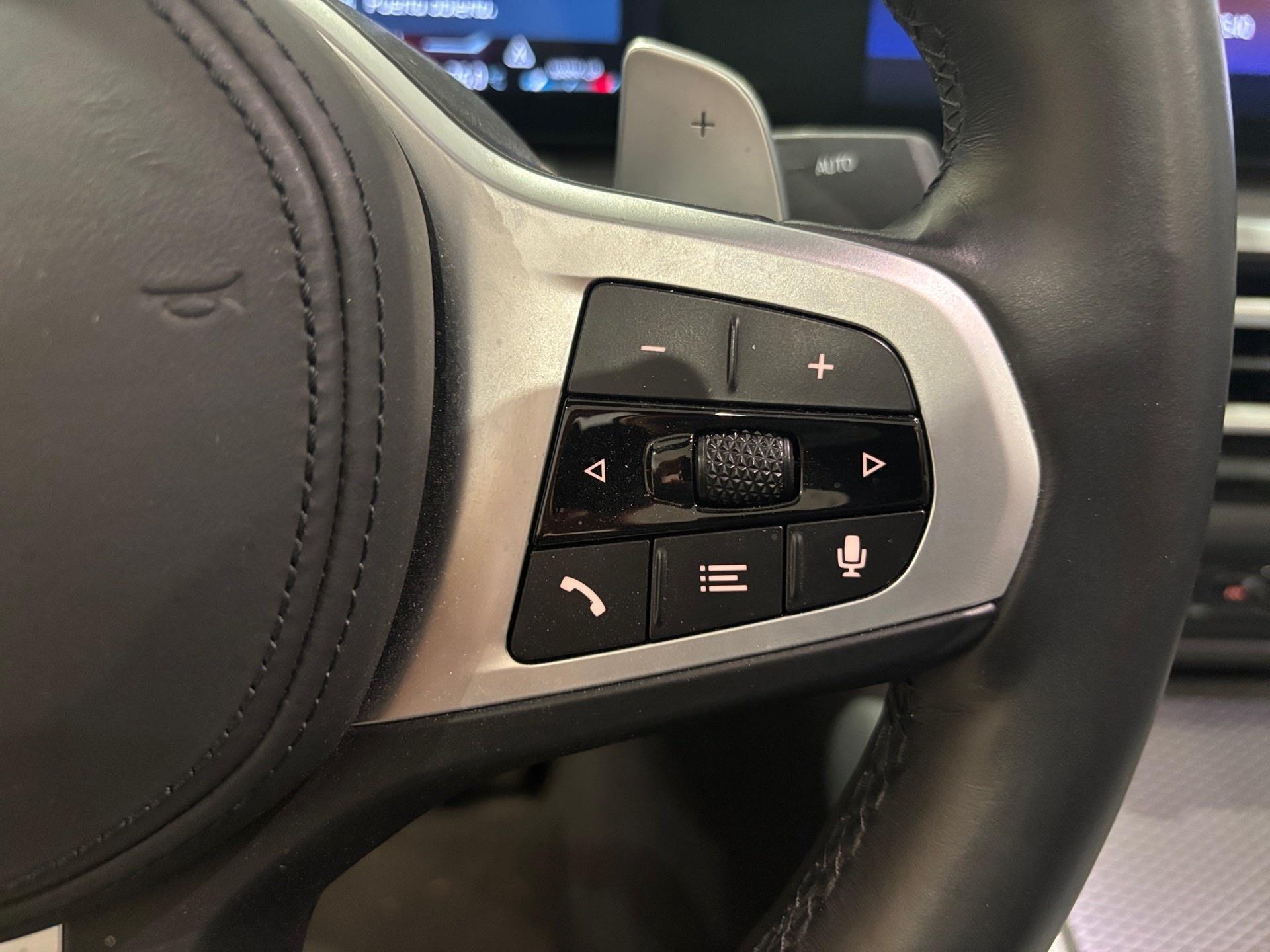 BMW Serie 4 420d Cabrio color Gris. Año 2024. 140KW(190CV). Diésel. En concesionario Automotor Premium Velázquez - Málaga de Málaga