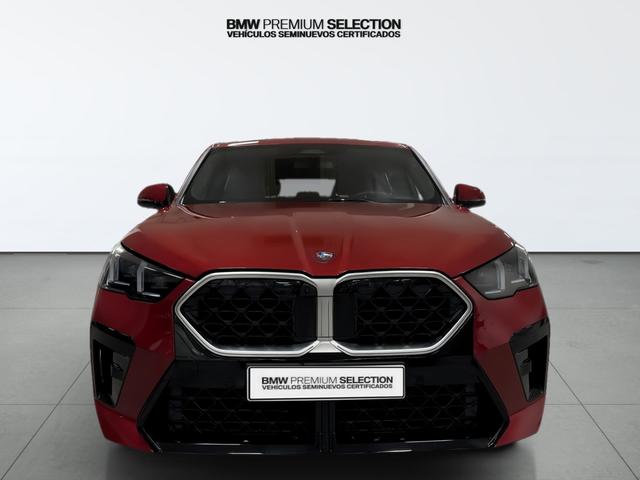 BMW X2 sDrive20i color Rojo. Año 2024. 125KW(170CV). Gasolina. En concesionario Automotor Premium Viso - Málaga de Málaga