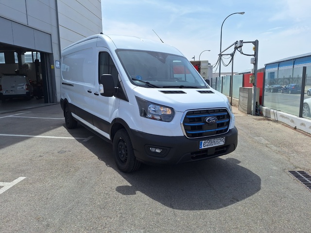 Ford Transit Furgon 390 68kWh L3 Trend RWD 135 kW (184 CV)