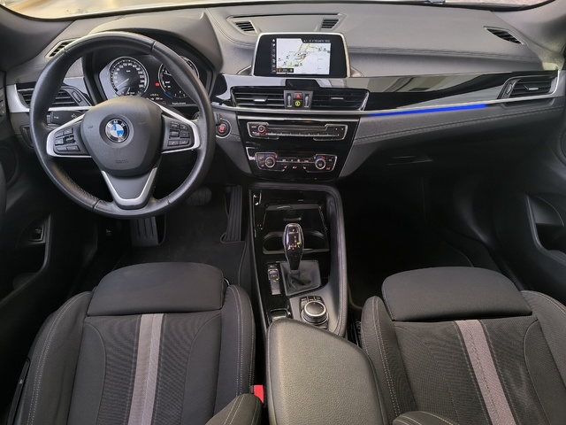 BMW X2 sDrive18d color Blanco. Año 2019. 110KW(150CV). Diésel. En concesionario Automóviles Oviedo S.A. de Asturias