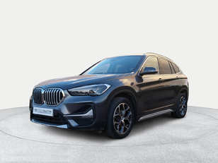 Fotos de BMW X1 sDrive18d color Gris. Año 2020. 110KW(150CV). Diésel. En concesionario San Rafael Motor, S.L. de Córdoba