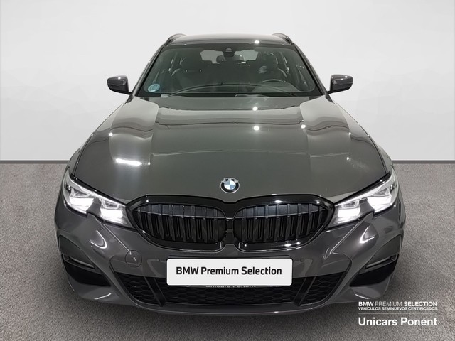 BMW Serie 3 330d Touring color Gris. Año 2021. 210KW(286CV). Diésel. En concesionario Unicars Ponent de Lleida