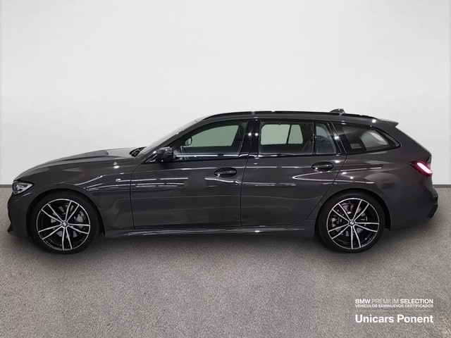 BMW Serie 3 330d Touring color Gris. Año 2021. 210KW(286CV). Diésel. En concesionario Unicars Ponent de Lleida