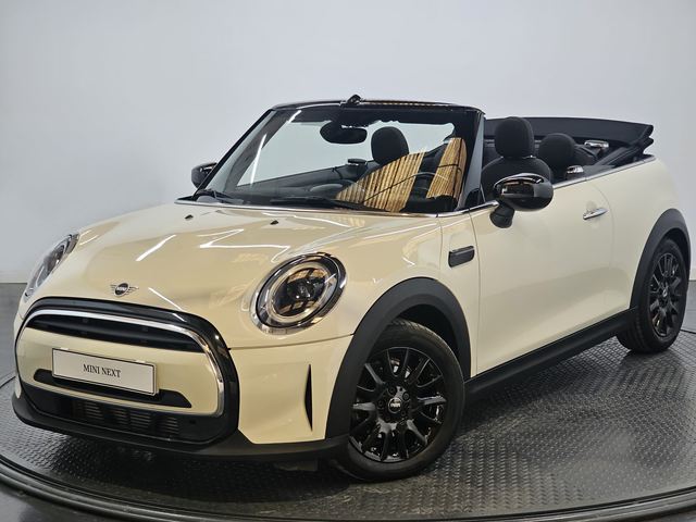 fotoG 0 del MINI MINI Cabrio Cooper 100 kW (136 CV) 136cv Gasolina del 2022 en Baleares