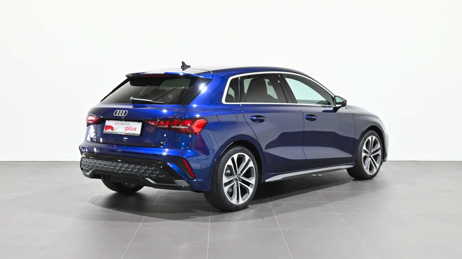 Audi A3 Sportback S line 35 TFSI 110 kW (150 CV) S tronic 3