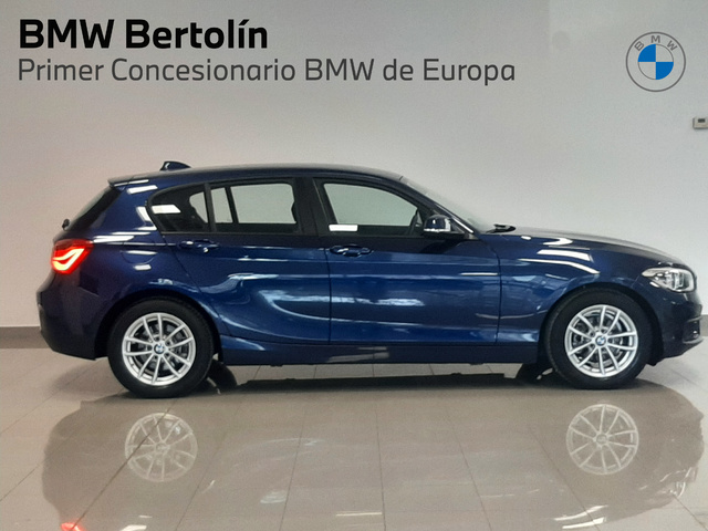 BMW Serie 1 118i color Azul. Año 2019. 100KW(136CV). Gasolina. En concesionario Automoviles Bertolin S.L. de Valencia