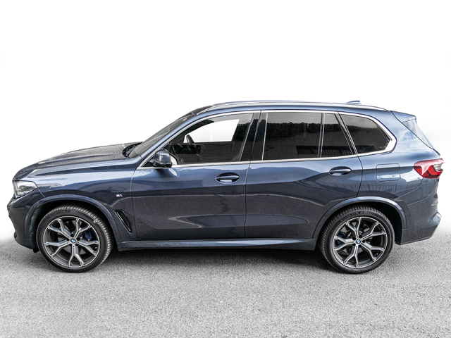 BMW X5 xDrive40i color Gris. Año 2020. 250KW(340CV). Gasolina. En concesionario Caetano Cuzco, Alcalá de Madrid