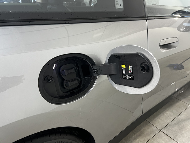 fotoG 11 del MINI MINI 3 Puertas Cooper E 135 kW (184 CV) 184cv Eléctrico del 2024 en Huelva
