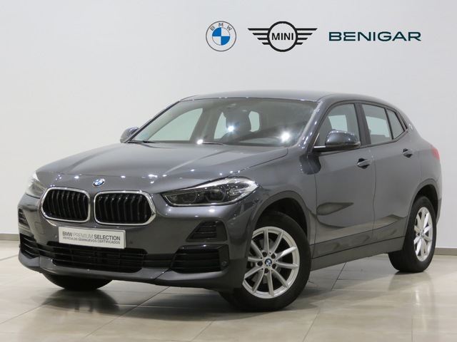 BMW X2 sDrive16d color Gris. Año 2021. 85KW(116CV). Diésel. En concesionario GANDIA Automoviles Fersan, S.A. de Valencia