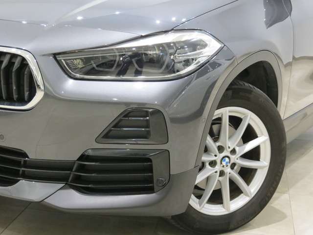 BMW X2 sDrive16d color Gris. Año 2021. 85KW(116CV). Diésel. En concesionario GANDIA Automoviles Fersan, S.A. de Valencia