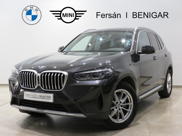 BMW X3 xDrive20d color Gris. Año 2021. 140KW(190CV). Diésel. En concesionario SAN JUAN Automoviles Fersan S.A. de Alicante