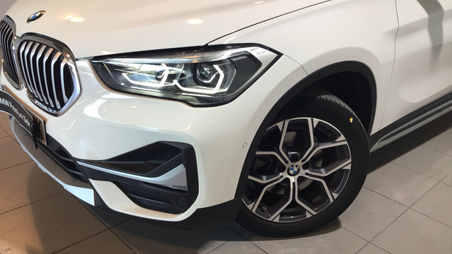 BMW X1 sDrive18i color Blanco. Año 2021. 103KW(140CV). Gasolina. En concesionario BYmyCAR Madrid - Alcalá de Madrid