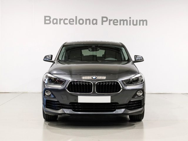 BMW X2 sDrive18d color Gris. Año 2020. 110KW(150CV). Diésel. En concesionario Barcelona Premium -- GRAN VIA de Barcelona