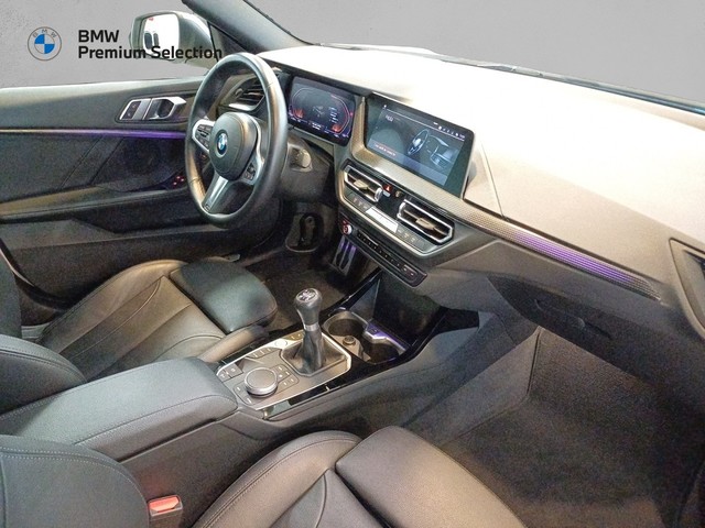 BMW Serie 2 218i Gran Coupe color Blanco. Año 2022. 103KW(140CV). Gasolina. En concesionario Marmotor de Las Palmas