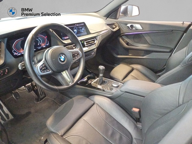 BMW Serie 2 218i Gran Coupe color Blanco. Año 2022. 103KW(140CV). Gasolina. En concesionario Marmotor de Las Palmas