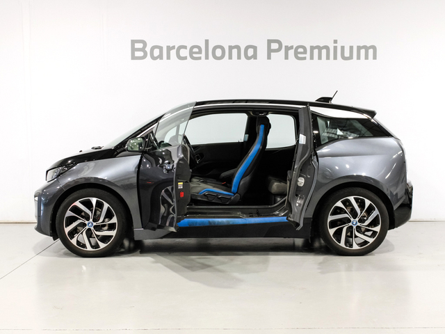 BMW i3 120Ah color Gris. Año 2020. 125KW(170CV). Eléctrico. En concesionario Barcelona Premium -- GRAN VIA de Barcelona