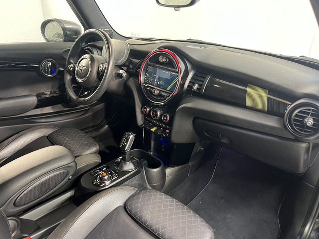 fotoG 7 del MINI MINI 3 Puertas Cooper SE 135 kW (184 CV) 184cv Eléctrico del 2020 en Huelva