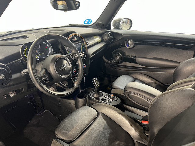 Foto 11 MINI  3 Puertas Cooper SE 135 kW (184 CV)