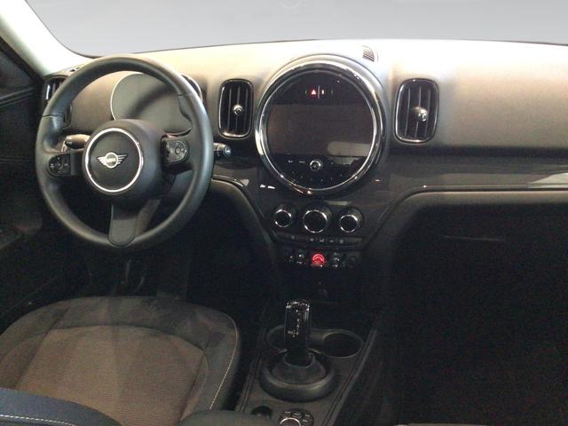 fotoG 6 del MINI MINI Countryman Cooper 100 kW (136 CV) 136cv Gasolina del 2023 en Málaga