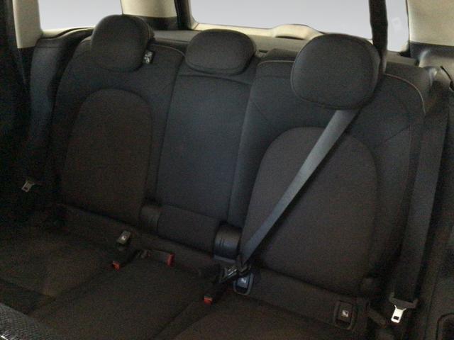 fotoG 8 del MINI MINI Countryman Cooper 100 kW (136 CV) 136cv Gasolina del 2023 en Málaga