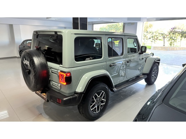 Jeep Wrangler 2.0 Sahara 8ATX 280 kW (381 CV)