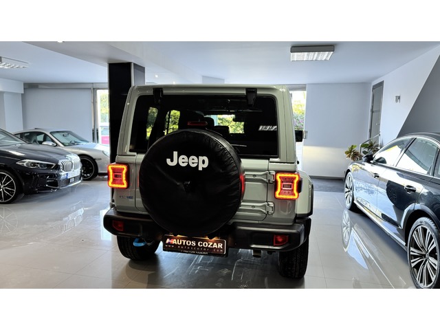 Jeep Wrangler 2.0 Sahara 8ATX 280 kW (381 CV)