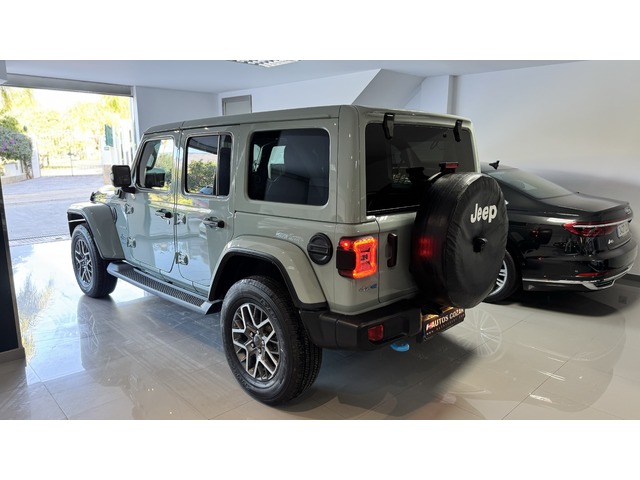 Jeep Wrangler 2.0 Sahara 8ATX 280 kW (381 CV)