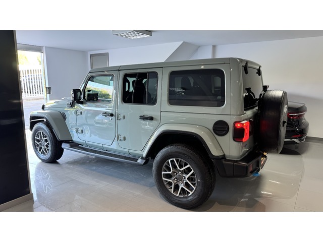 Jeep Wrangler 2.0 Sahara 8ATX 280 kW (381 CV)