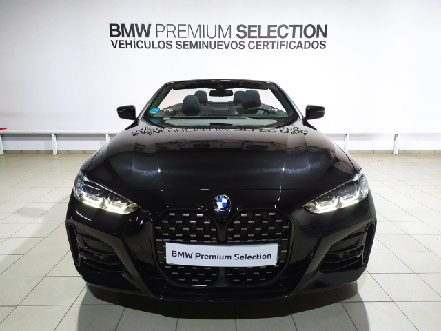 BMW Serie 4 420d Cabrio color Negro. Año 2024. 140KW(190CV). Diésel. En concesionario Hispamovil, Torrevieja de Alicante