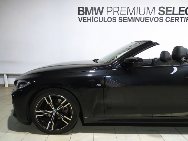 BMW Serie 4 420d Cabrio color Negro. Año 2024. 140KW(190CV). Diésel. En concesionario Hispamovil, Torrevieja de Alicante