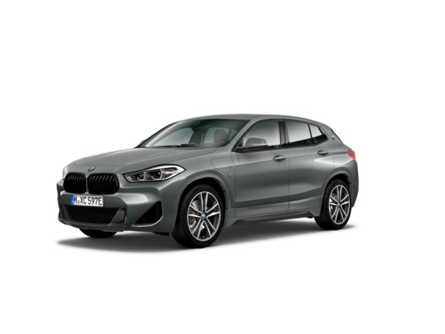 BMW X2 xDrive25e color Gris. Año 2023. 162KW(220CV). Híbrido Electro/Gasolina. En concesionario Motri Motor Jaén de Jaén