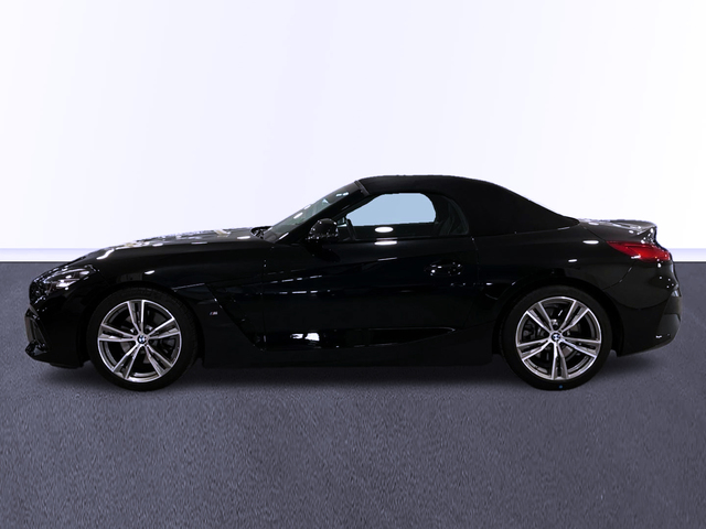 BMW Z4 sDrive30i Cabrio color Negro. Año 2024. 190KW(258CV). Gasolina. En concesionario Engasa S.A. de Valencia