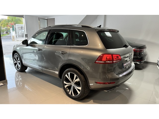 Volkswagen Touareg Premium 3.0 TDI V6 BMT 180 kW (245 CV) Tiptronic