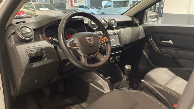 Dacia Duster 1.6 - 8