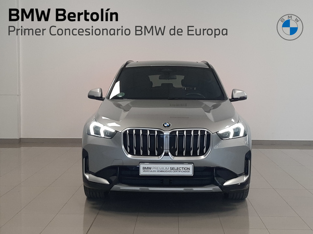 BMW X1 sDrive18d color Gris Plata. Año 2024. 110KW(150CV). Diésel. En concesionario Automoviles Bertolin S.L. de Valencia