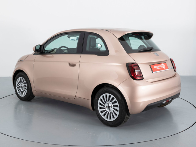 Fiat 500 Electrico 500 Hb 320km