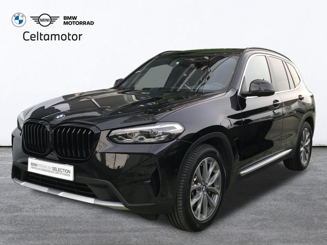 BMW X3 xDrive30d color Negro. Año 2022. 210KW(286CV). Diésel. En concesionario Celtamotor Vigo  de Pontevedra