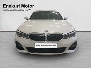 Fotos de BMW Serie 3 320d color Blanco. Año 2020. 140KW(190CV). Diésel. En concesionario Enekuri Motor de Vizcaya