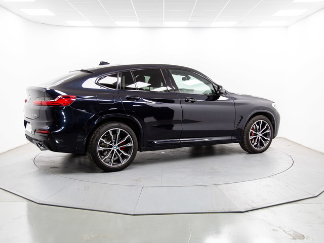 BMW X4 xDrive20d color Negro. Año 2020. 140KW(190CV). Diésel. En concesionario Móvil Begar Alicante de Alicante