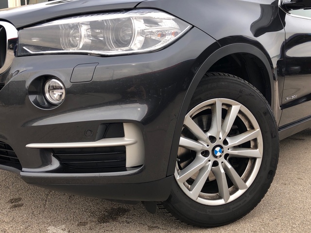 BMW X5 xDrive30d color Gris. Año 2017. 190KW(258CV). Diésel. En concesionario Vehinter Getafe de Madrid